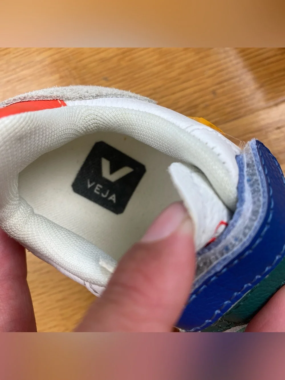 Veja V-10 Little Kids Size 7 Chromefree Leather Multicolor/Extra White Shoes